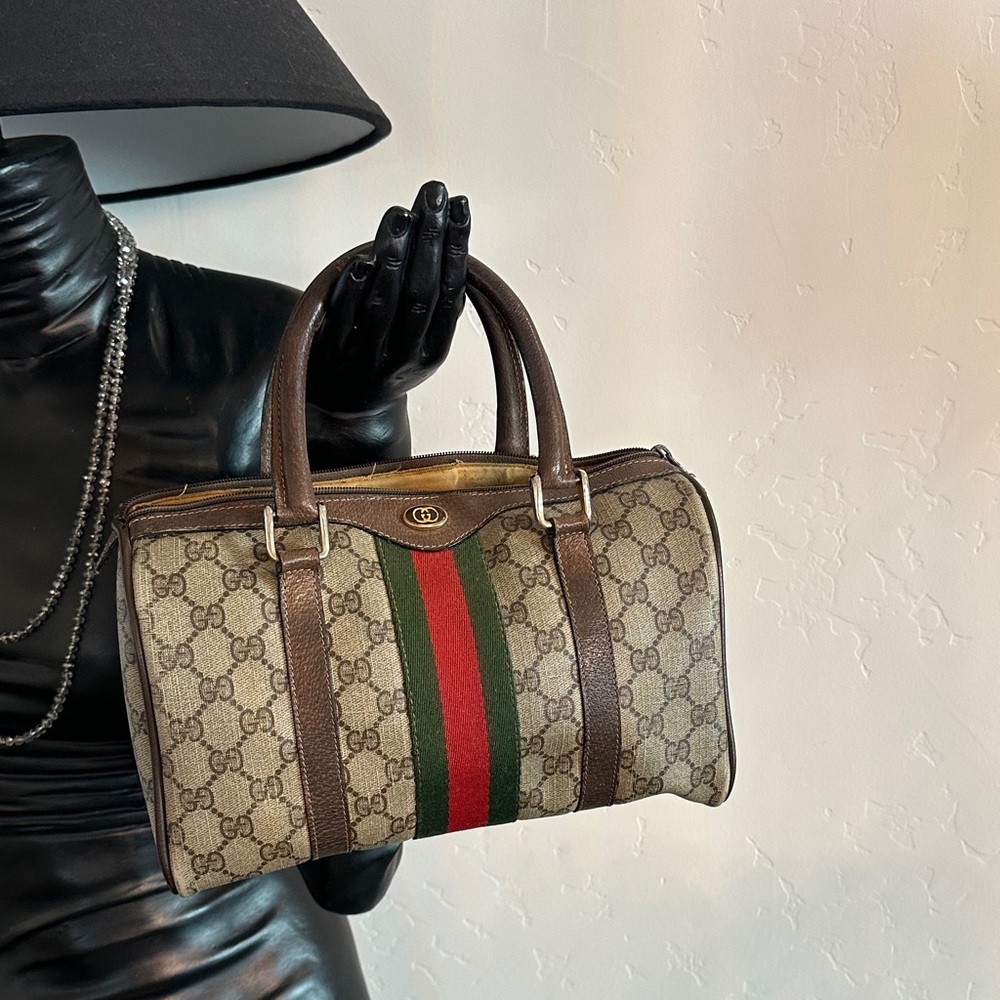 Classic vintage GG monogram + web stripe